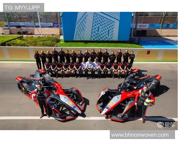 北京排球队在钻石联赛中以78分稳居积分榜首位展现强劲实力