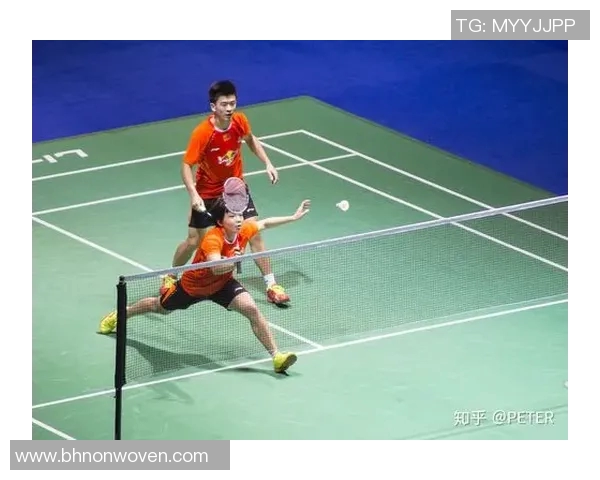 南京羽毛球队战术解析:深度剖析盯防策略与技术运用